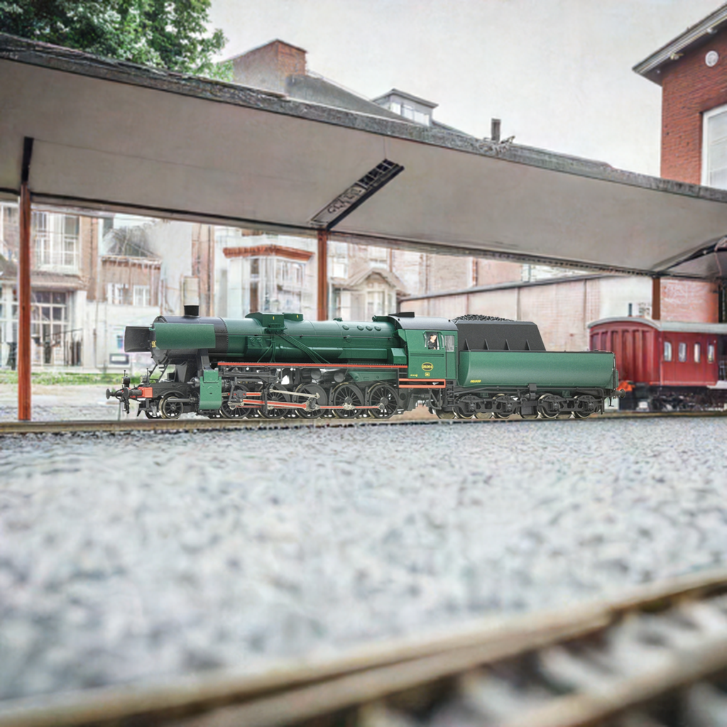 ROCO 70044 - Steam locomotive 26.084, SNCB sound