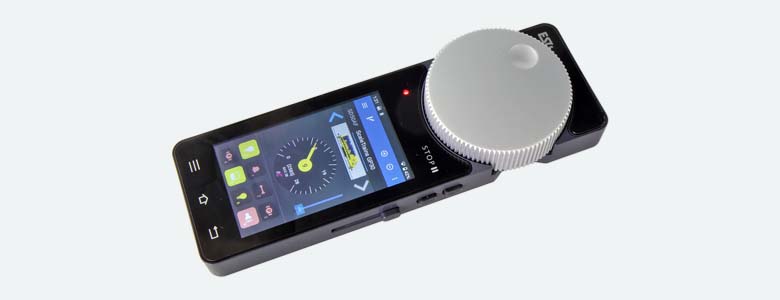 ESU 50116 Mobile Control Pro draadloze handregelaar met touchscreen en motorgestuurde draaiknop